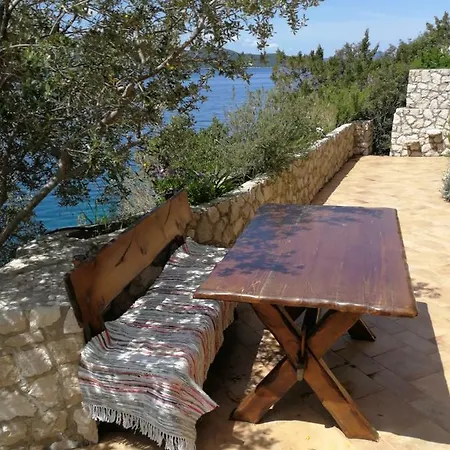 Holiday House 