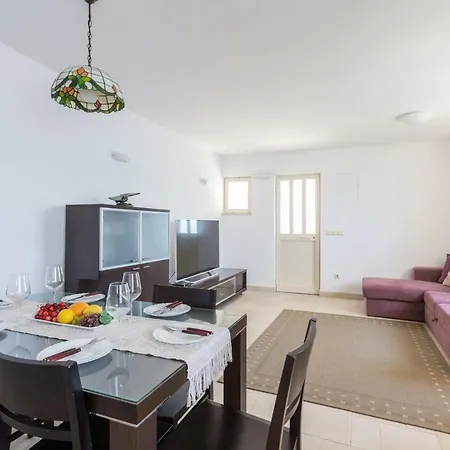 Villa Holiday House 